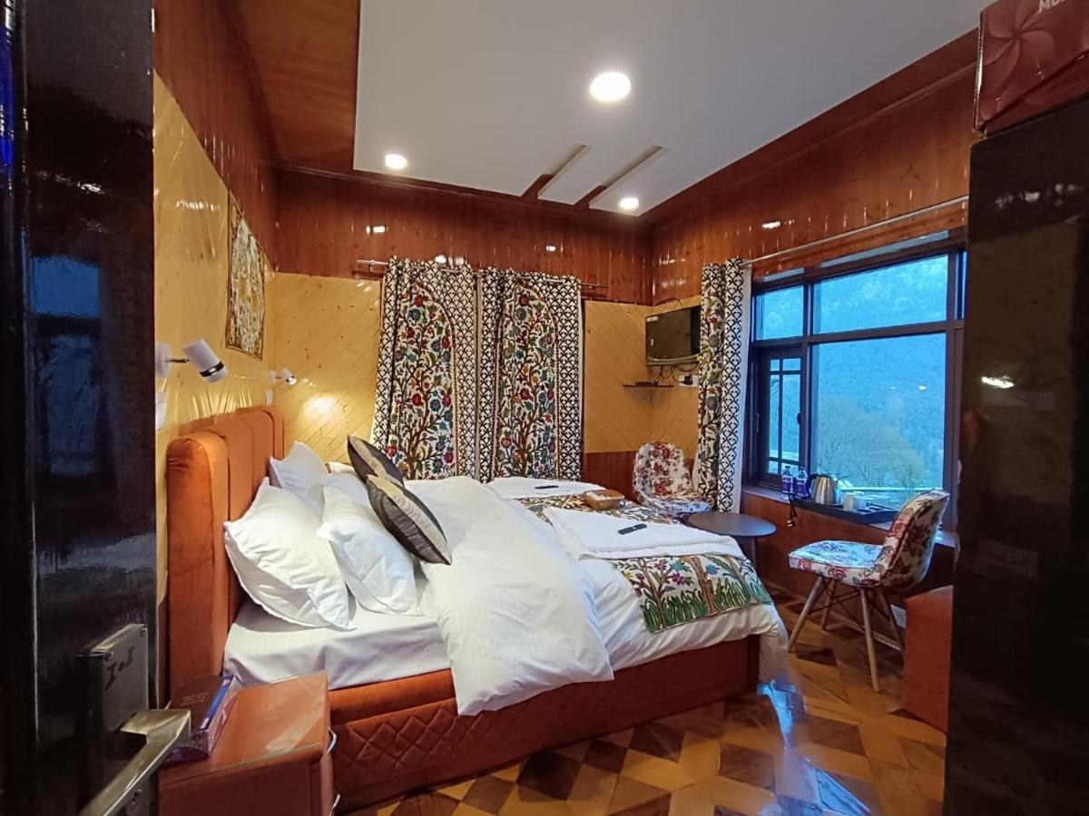 Cliff Cottage Pahalgam, Kashmir Batakut Eksteriør bilde