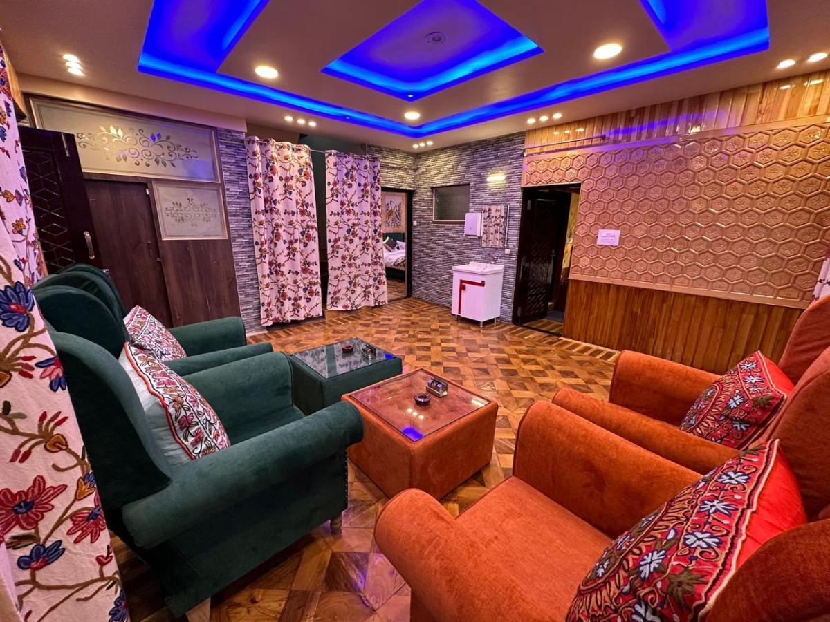 Cliff Cottage Pahalgam, Kashmir Batakut Eksteriør bilde