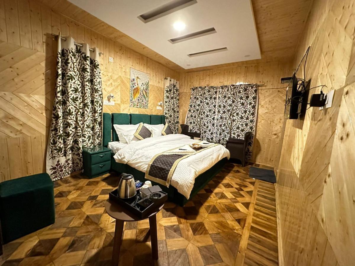 Cliff Cottage Pahalgam, Kashmir Batakut Eksteriør bilde
