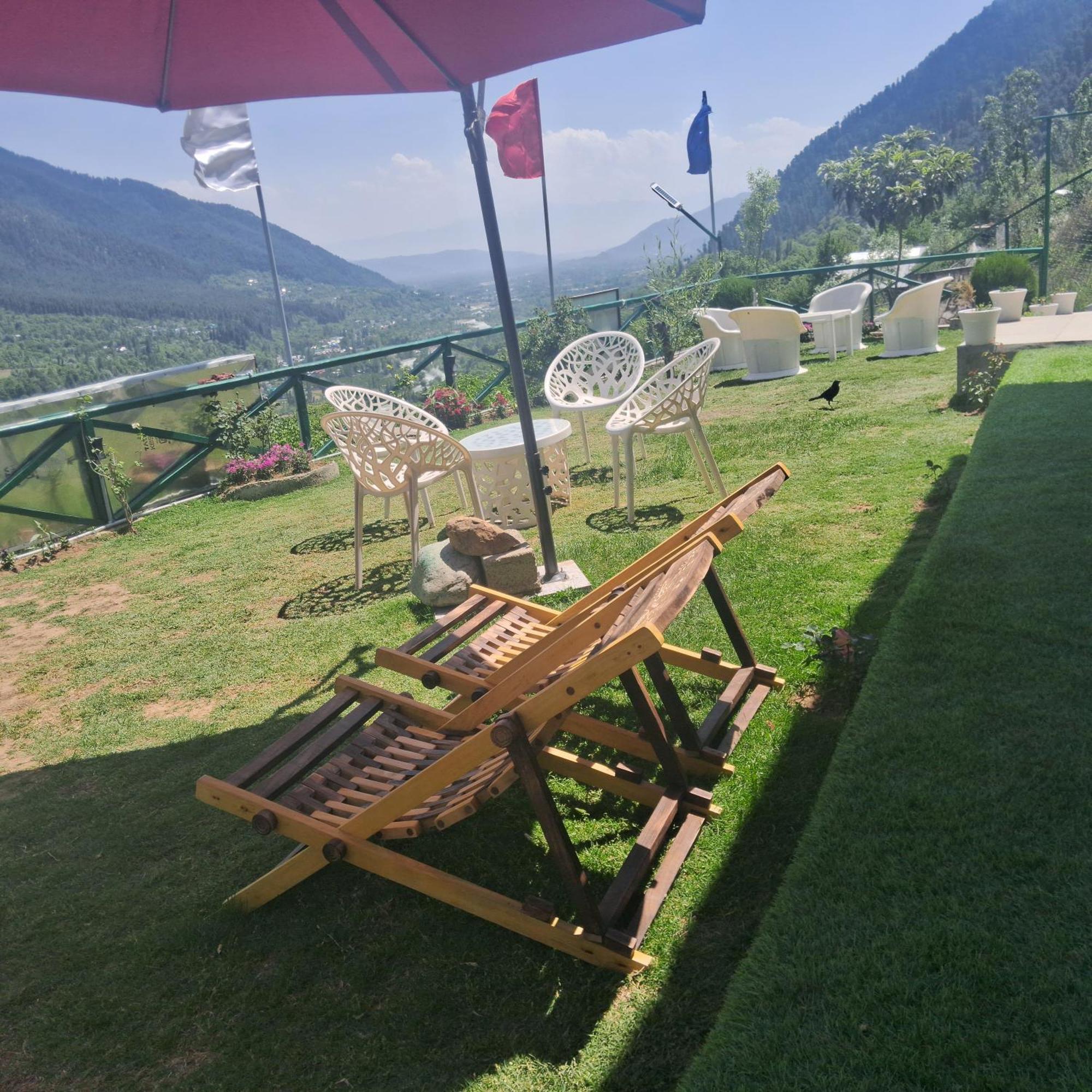 Cliff Cottage Pahalgam, Kashmir Batakut Eksteriør bilde