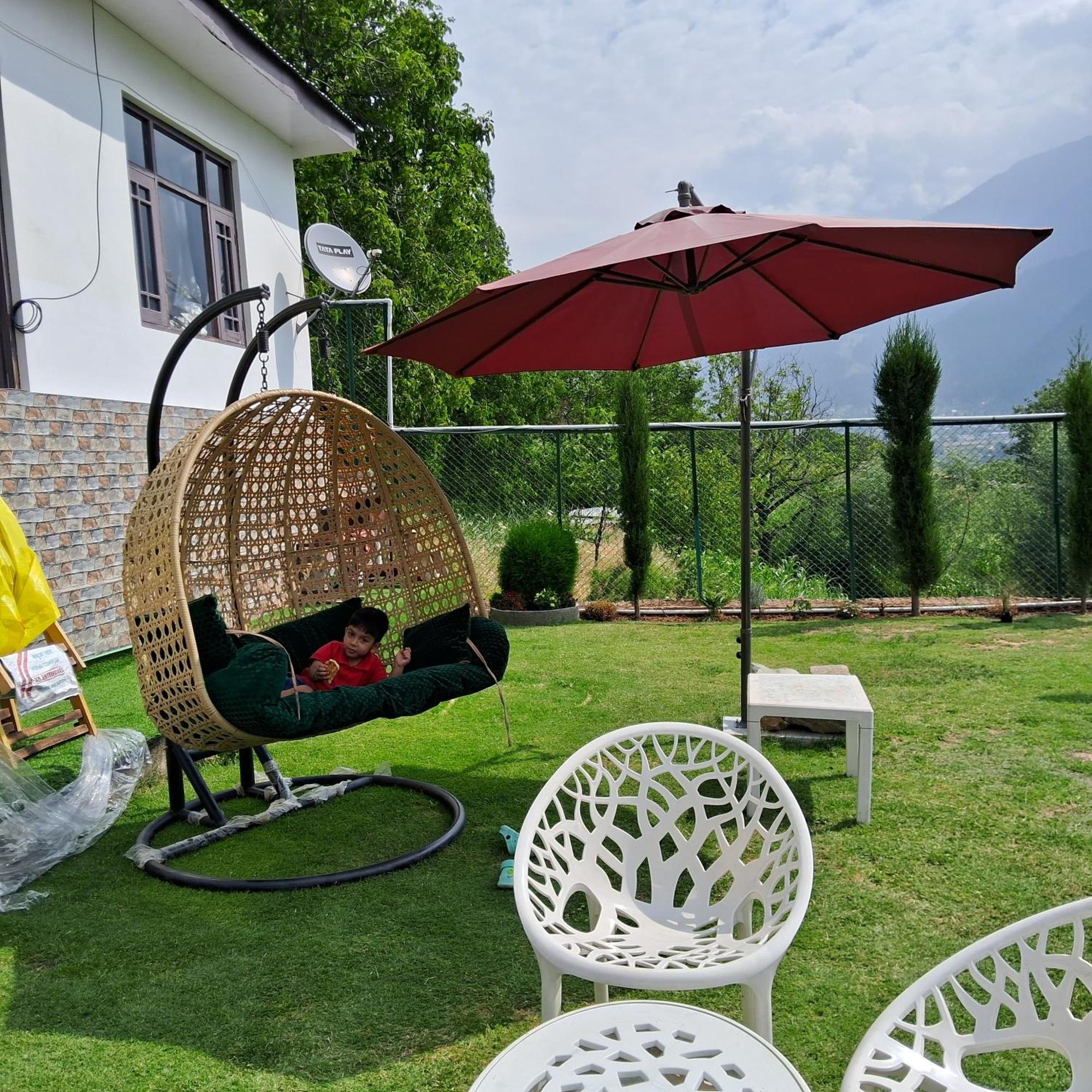 Cliff Cottage Pahalgam, Kashmir Batakut Eksteriør bilde